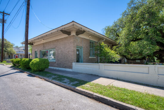 Commercial Property For Sale at: 602 W. French, San Antonio, Texas